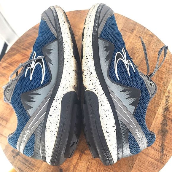 Gdefy Mens Size 11.5 Sneakers - Picture 7 of 10